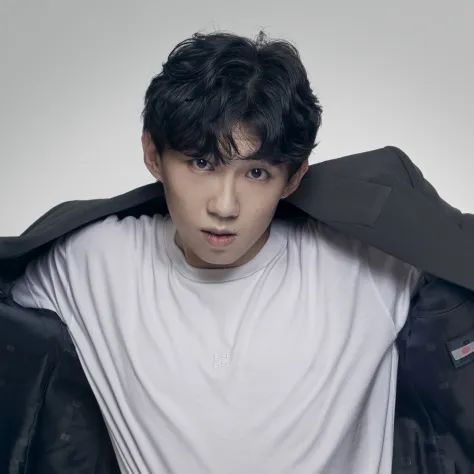 zhouhanning.png