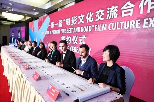 签约2.jpg