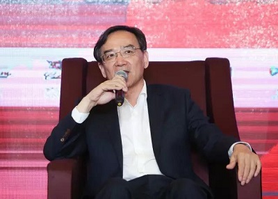 任仲伦.jpg